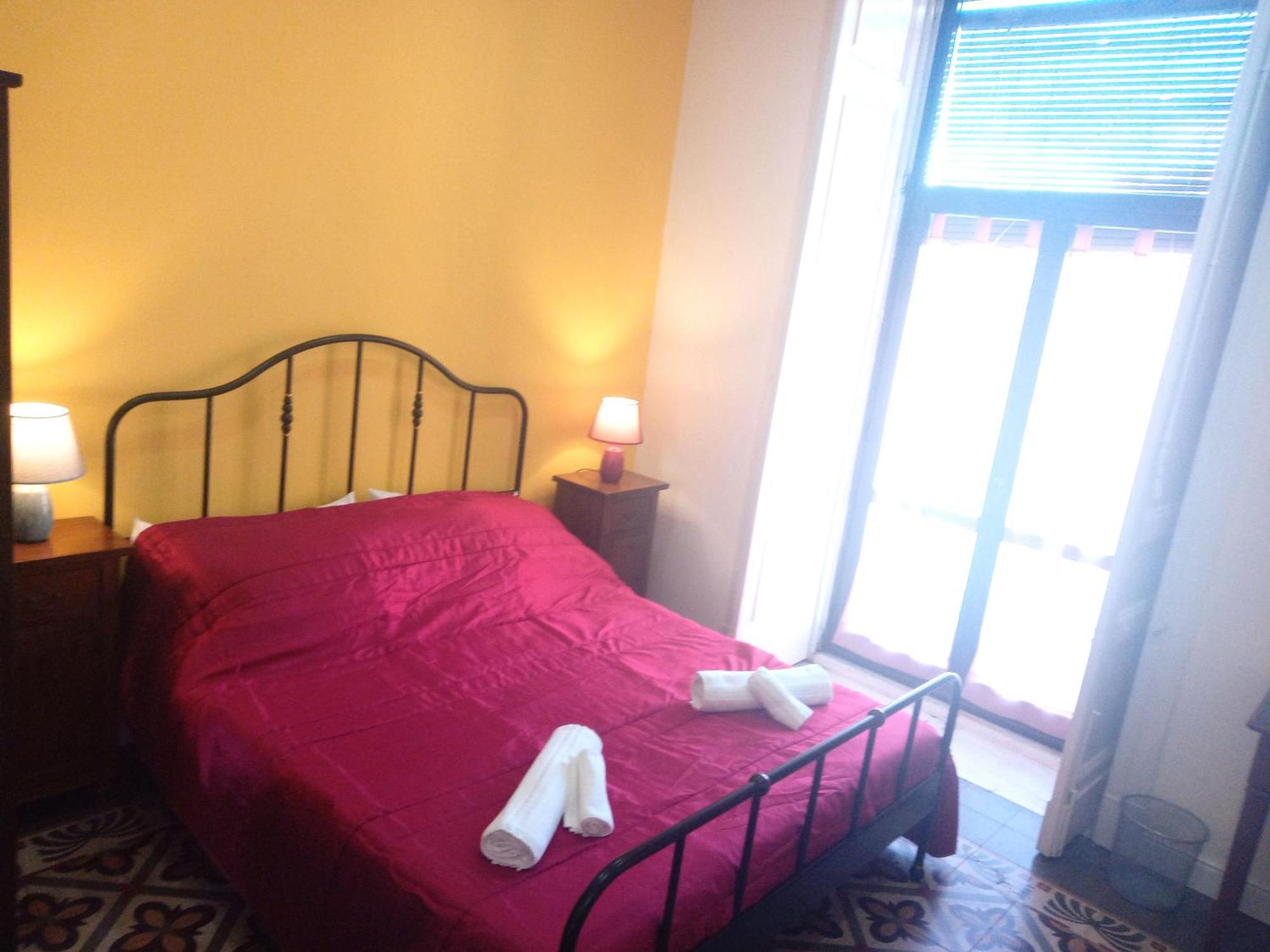 Apartment Medinat House Catania